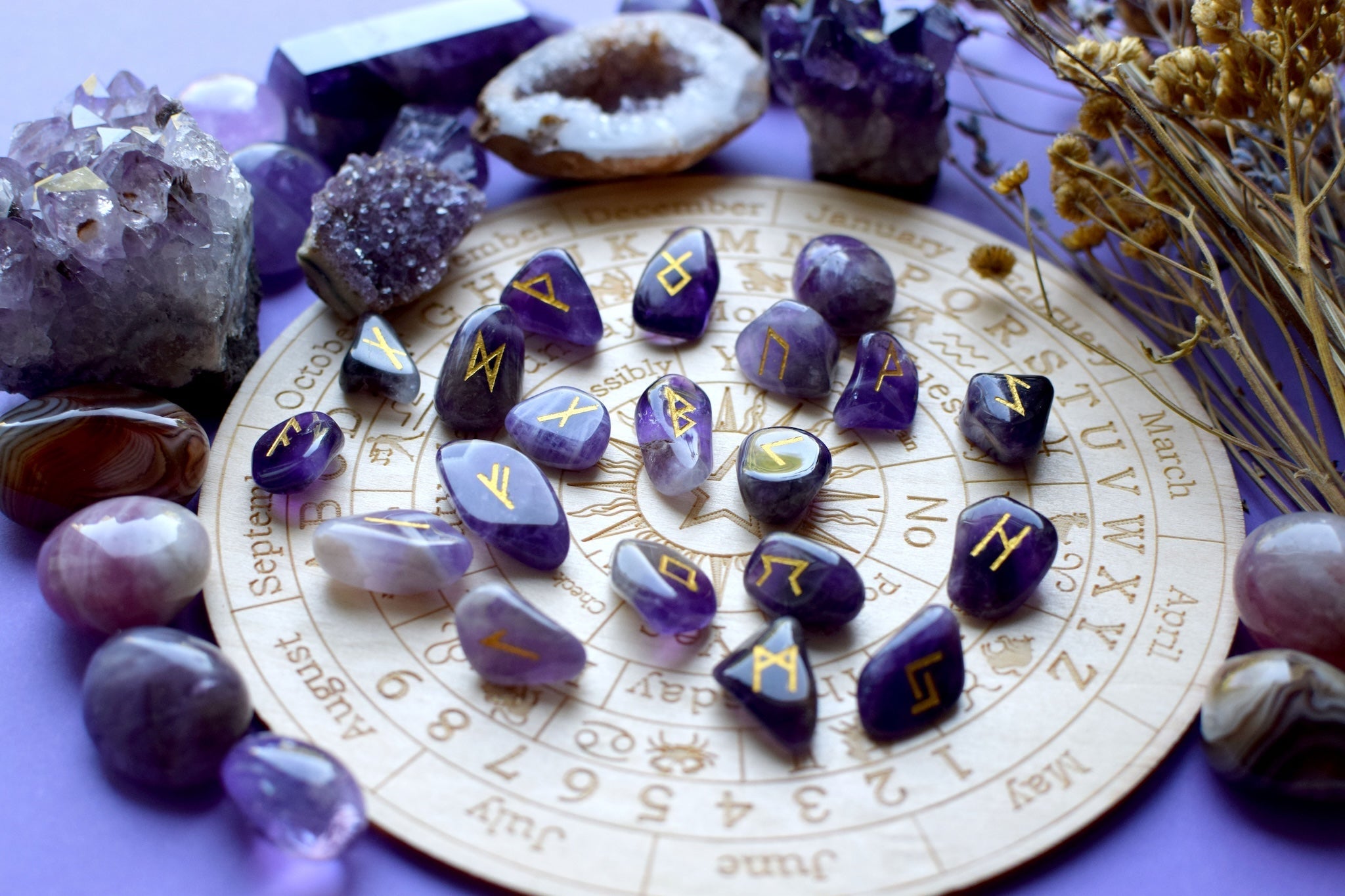 Crystals for Each Zodiac Sign: Find Your Perfect Stone