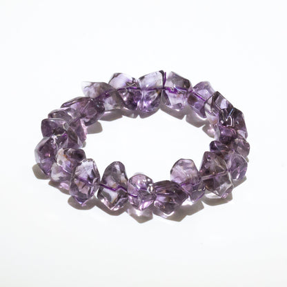 Amethyst Freeform Bracelet 17cm with deep purple crystals, ideal for healing and stylish wear.